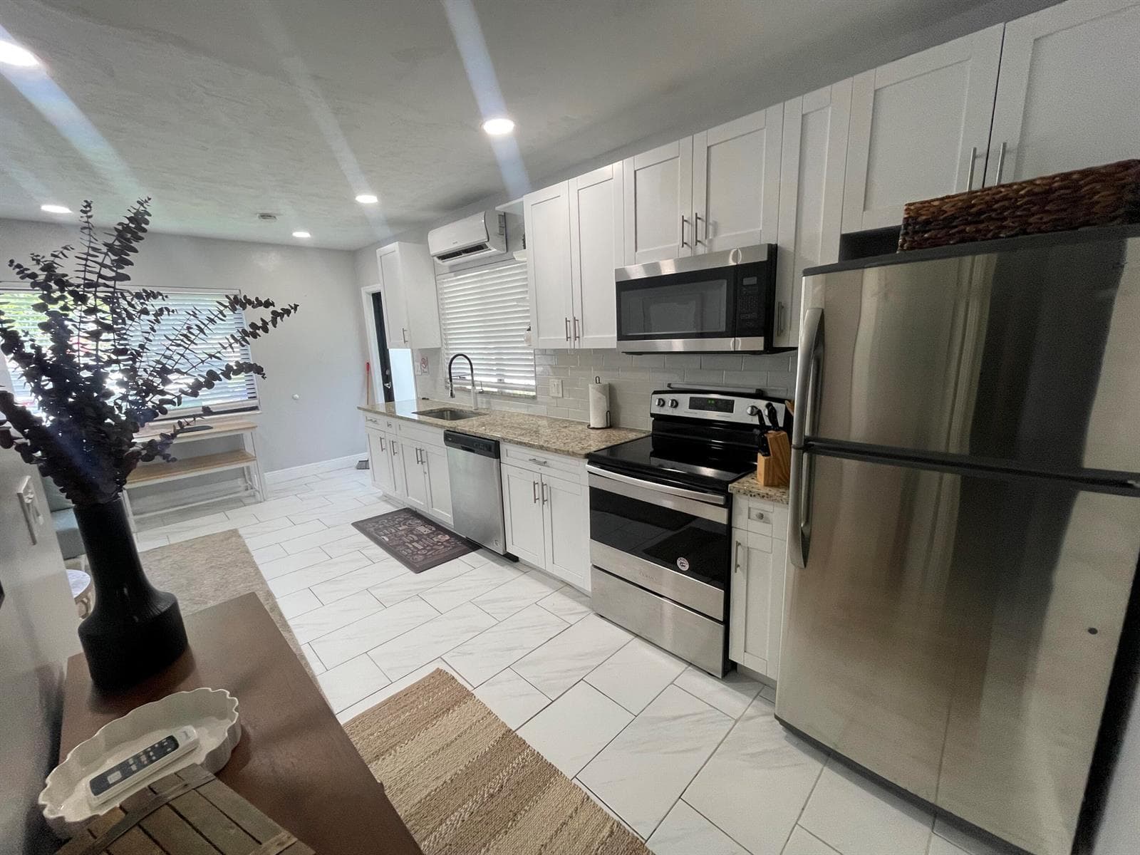 430 NE 1ST Avenue # A, Fort Lauderdale, FL 33301