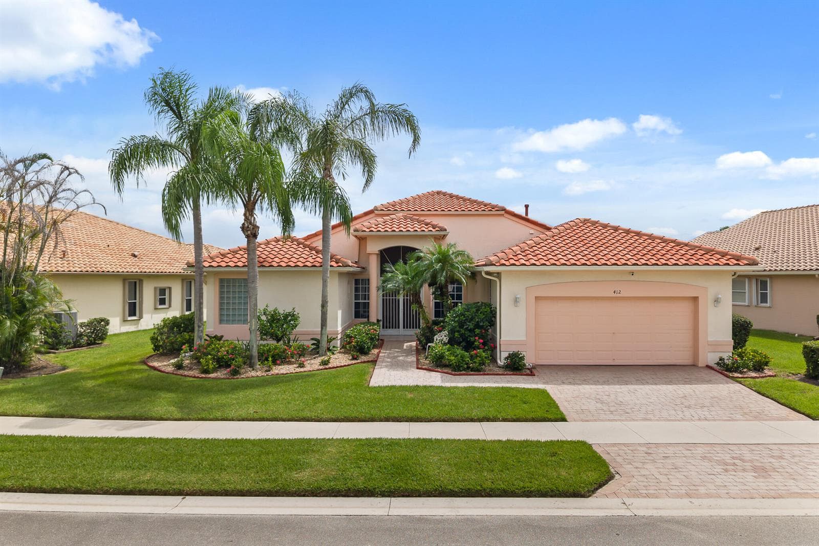 412 NW Aqua Vista Lane, Port St. Lucie, FL 34986
