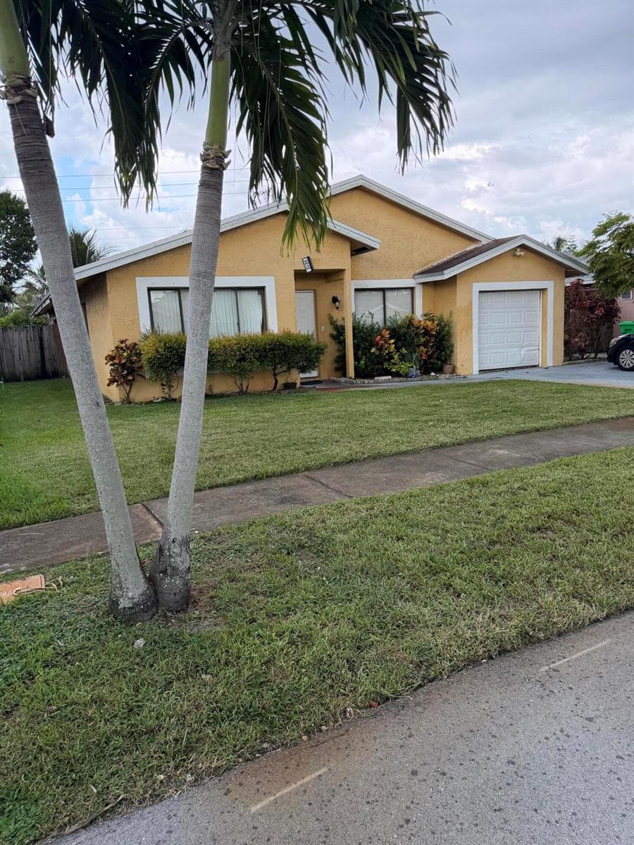 9616 NW 49TH Street, Sunrise, FL 33351