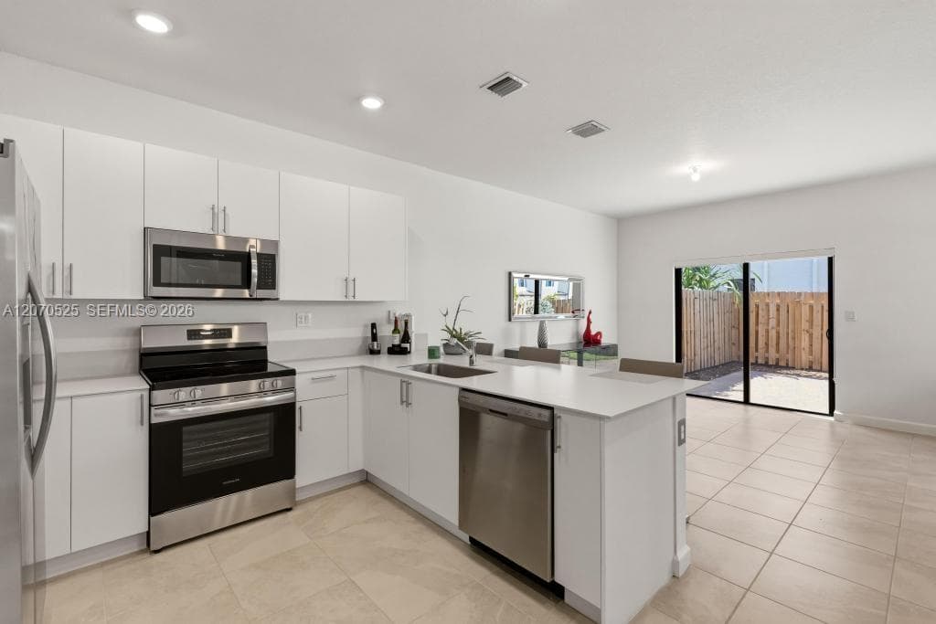 13332 SW 234th Ter, Homestead, FL 33032