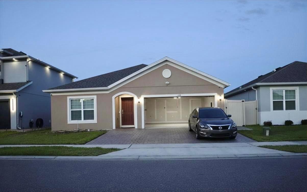 260 Hamlet Lp, Davenport, FL 33837