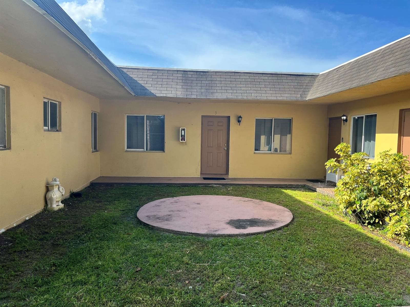 3930 NW 31ST Terrace # 3, Lauderdale Lakes, FL 33309