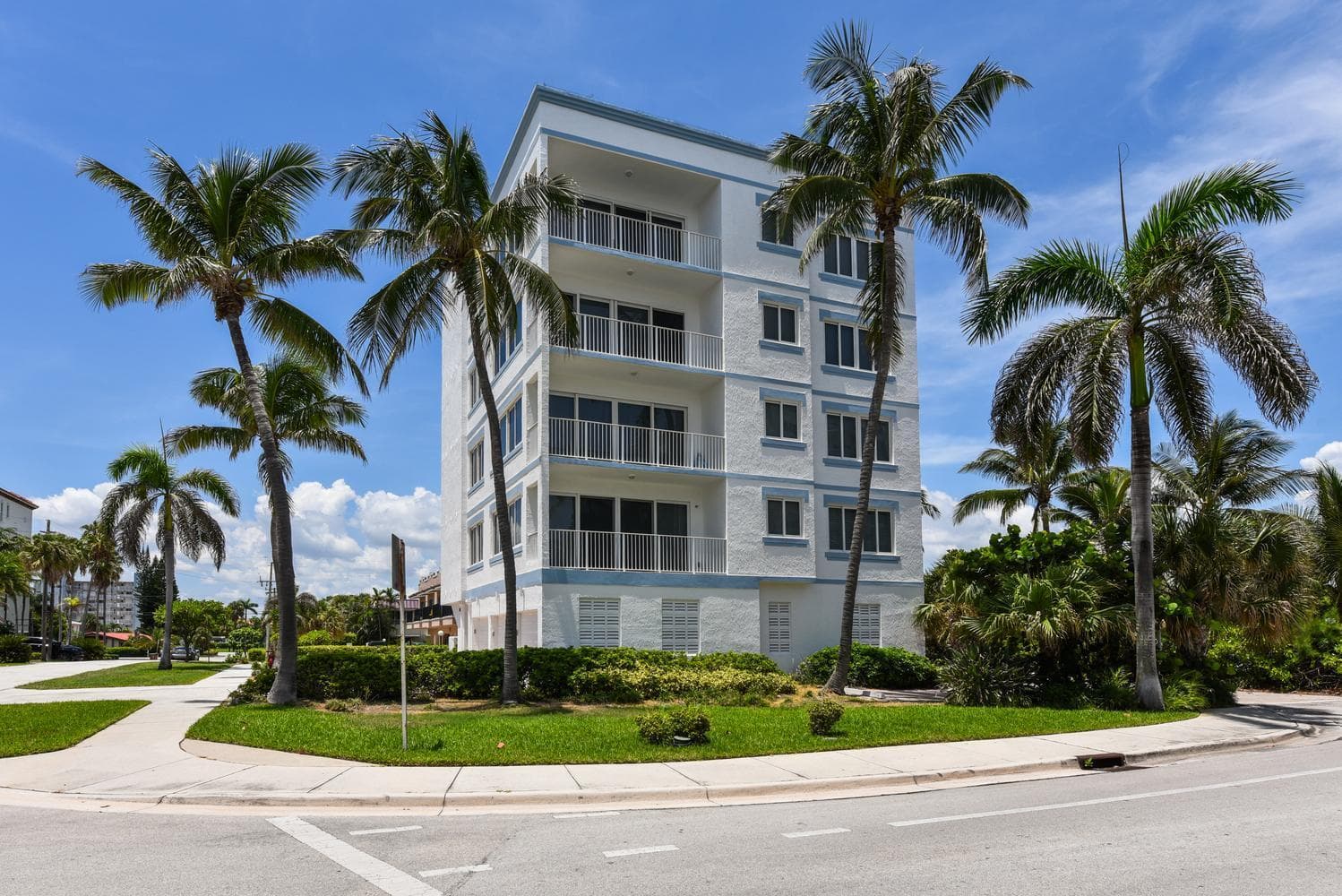 2057 SE 6th Street # 1, Deerfield Beach, FL 33441