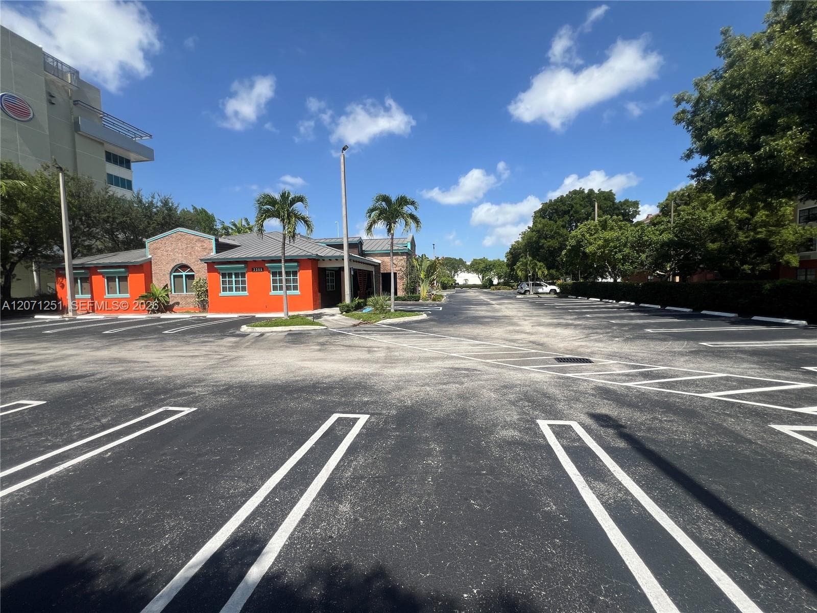 2255 NW 87th Ave, Doral, FL 33172