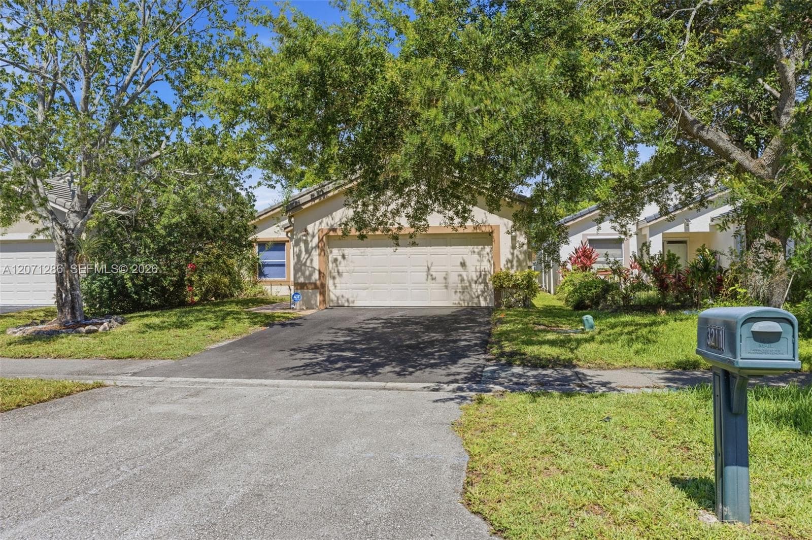 3211 NW 123 Ave, Coral Springs, FL 33065