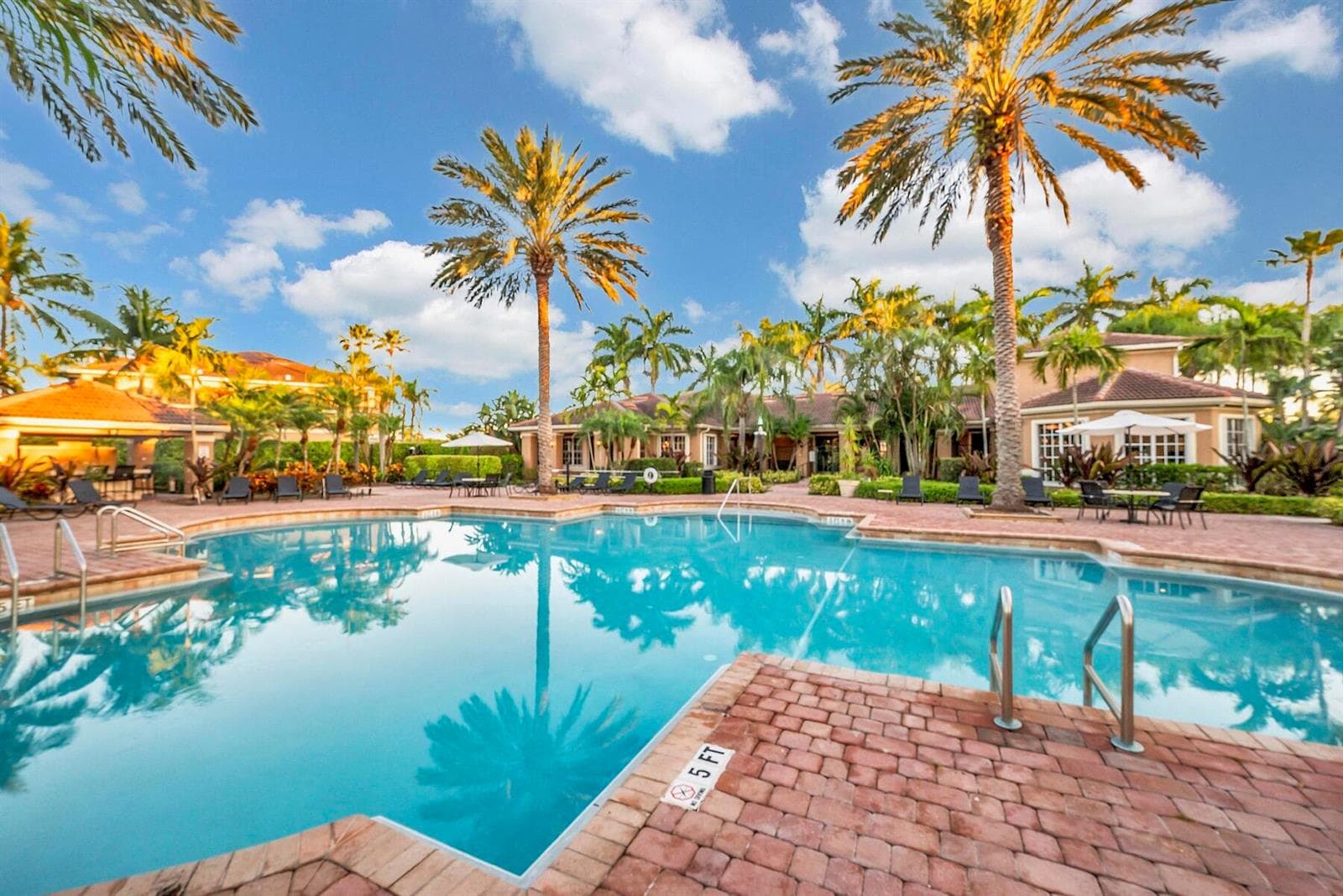 3708 NW ADRIATIC Lane # 201, Jensen Beach, FL 34957