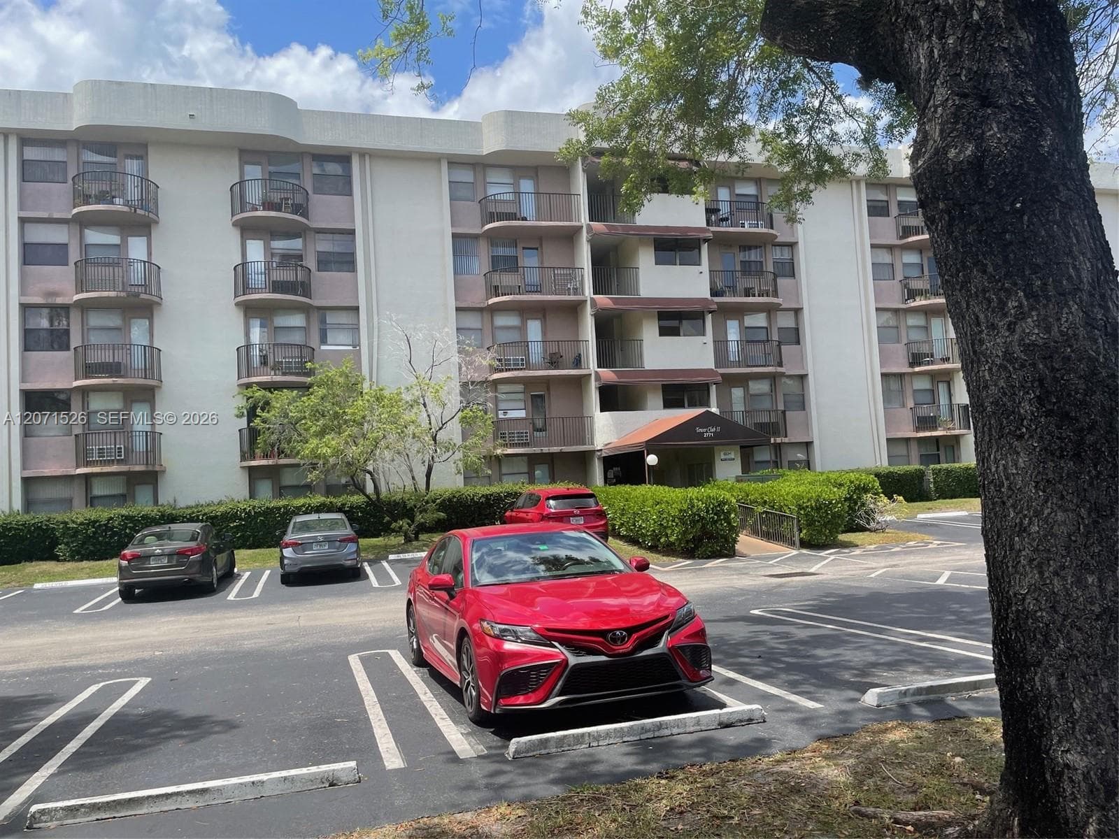 2771 Riverside Dr # 517-A, Coral Springs, FL 33065
