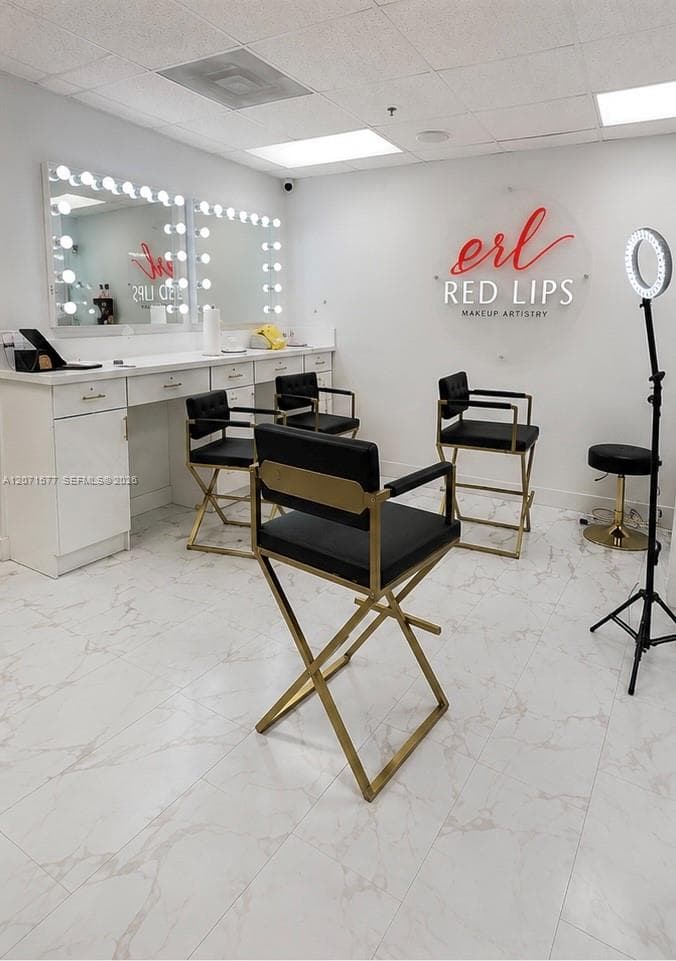 1275 W 47th Pl, Hialeah, FL 33012