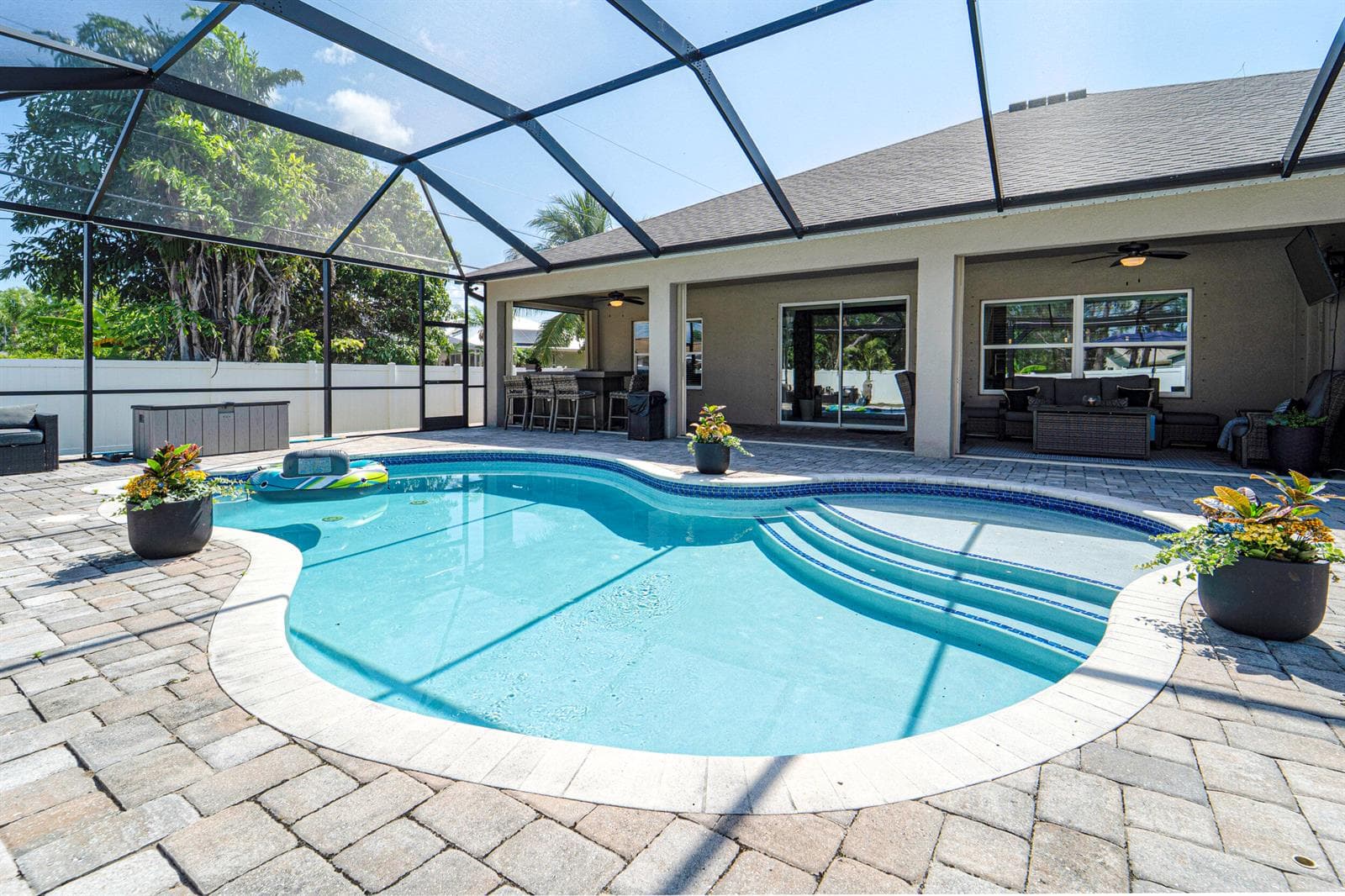 6920 NW Jorgensen Road, Port St. Lucie, FL 34983