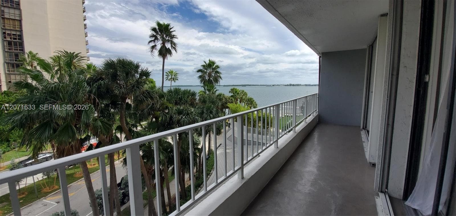 200 SE 15th Rd # 5H, Miami, FL 33129