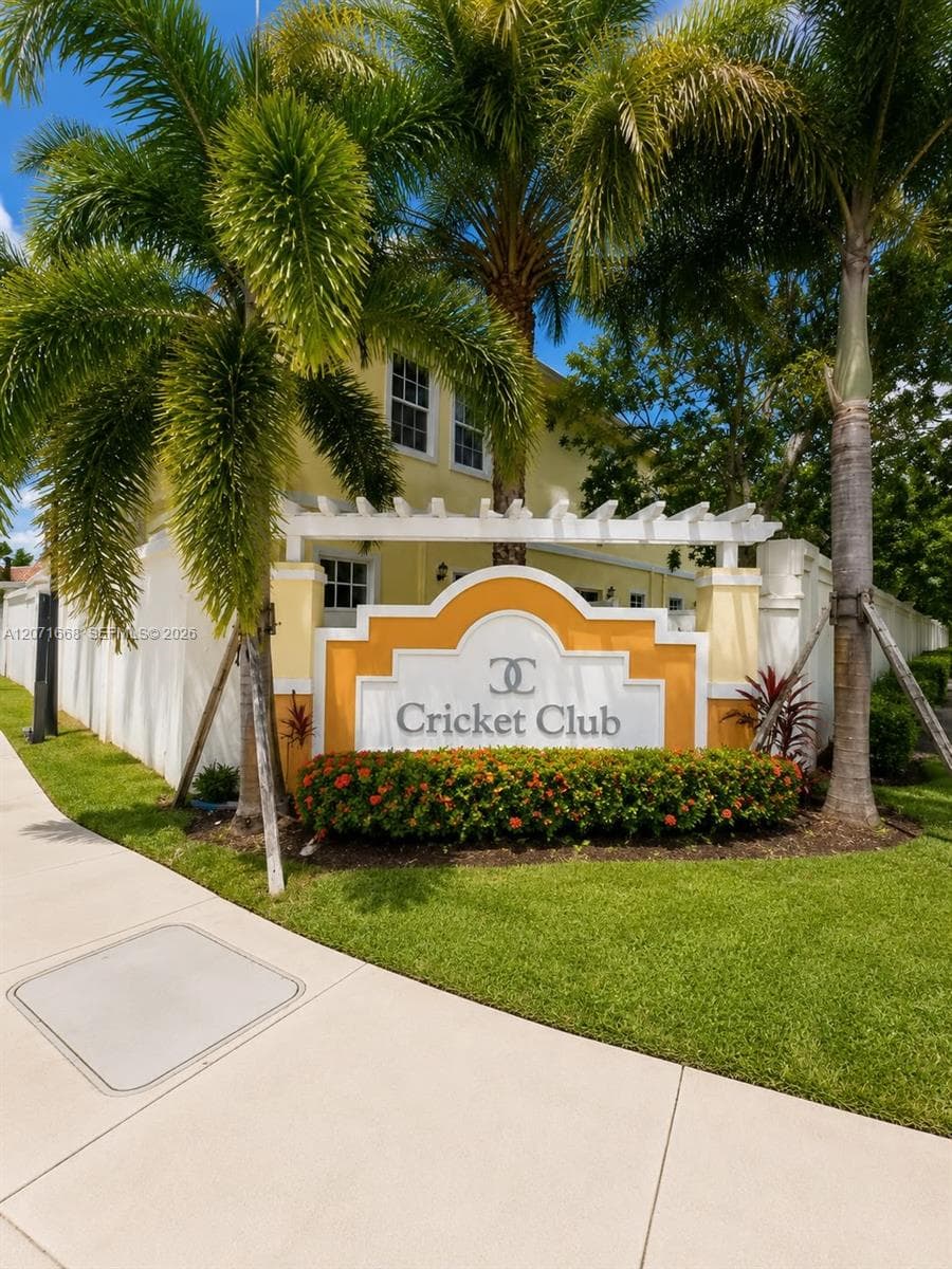 1123 NW 41 # 1123, Lauderhill, FL 33313