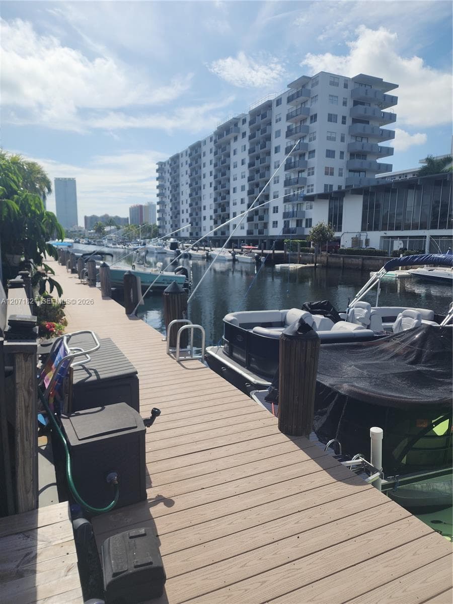 3600 NE 167th St # 19, North Miami Beach, FL 33160