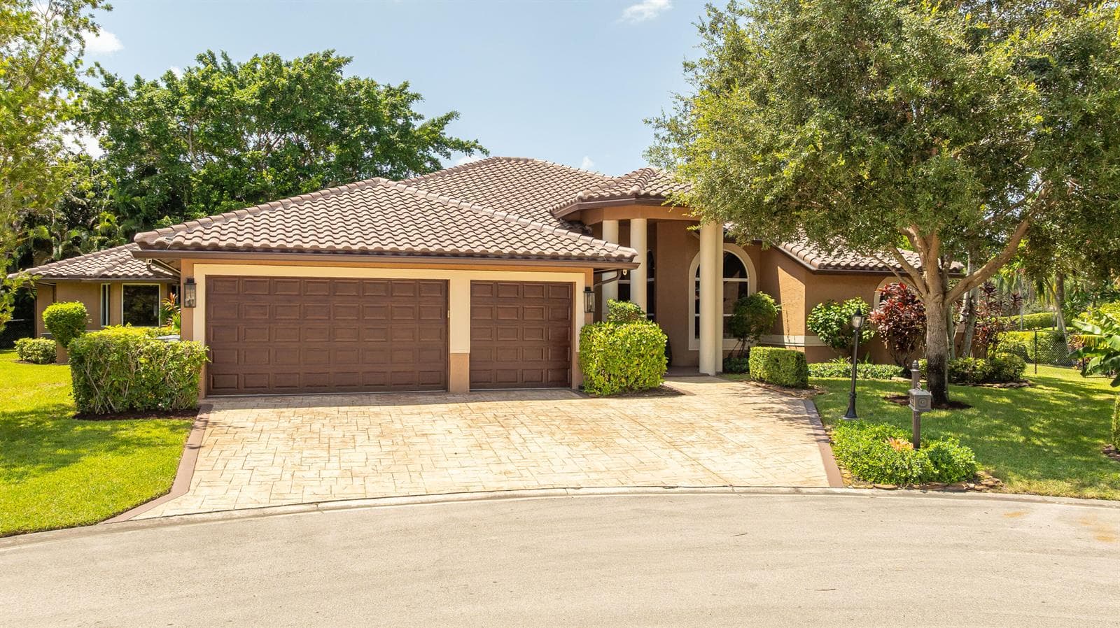 5805 NW 97th Drive, Parkland, FL 33076