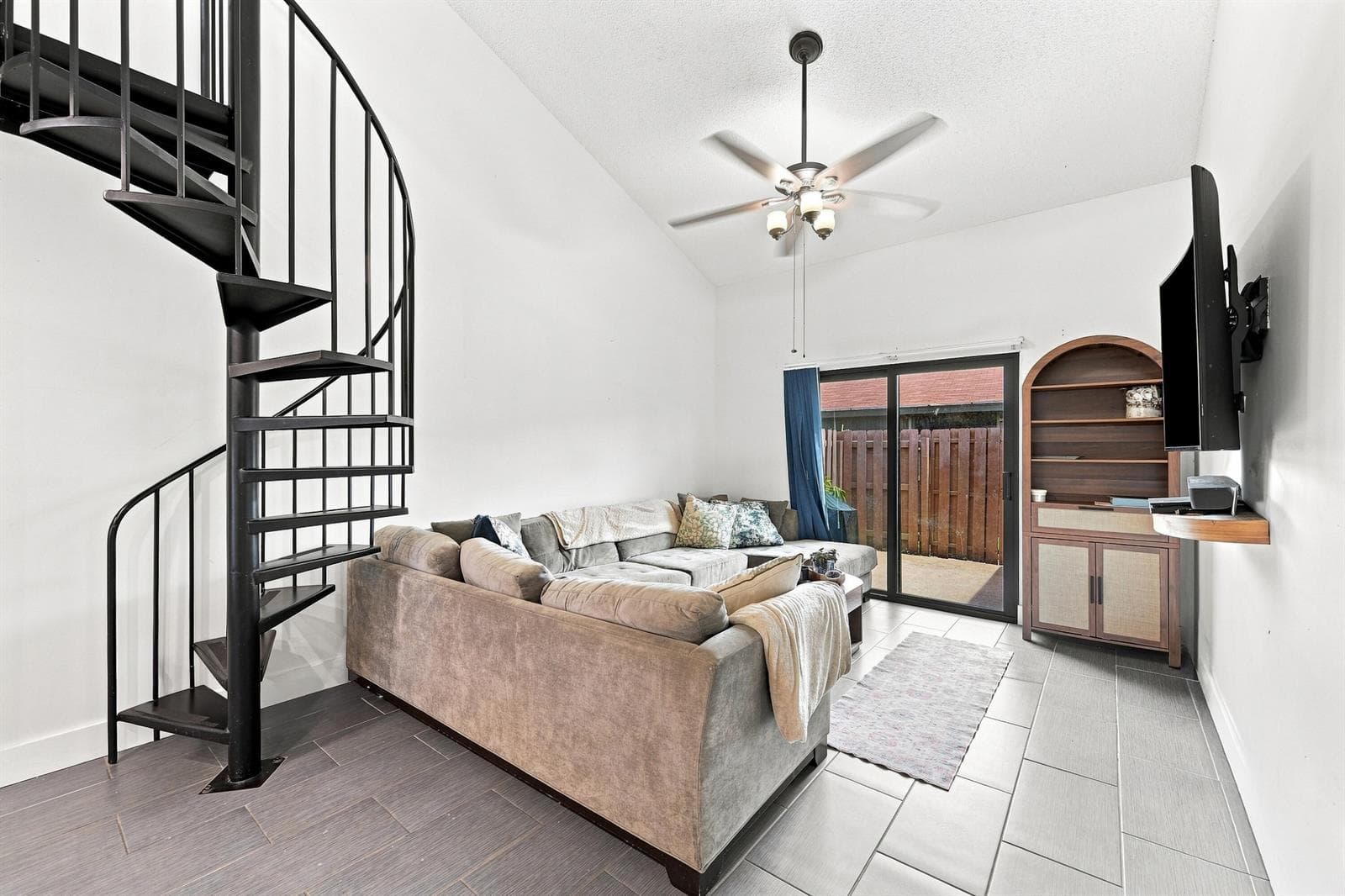 2016 SW 82nd Avenue, Davie, FL 33324