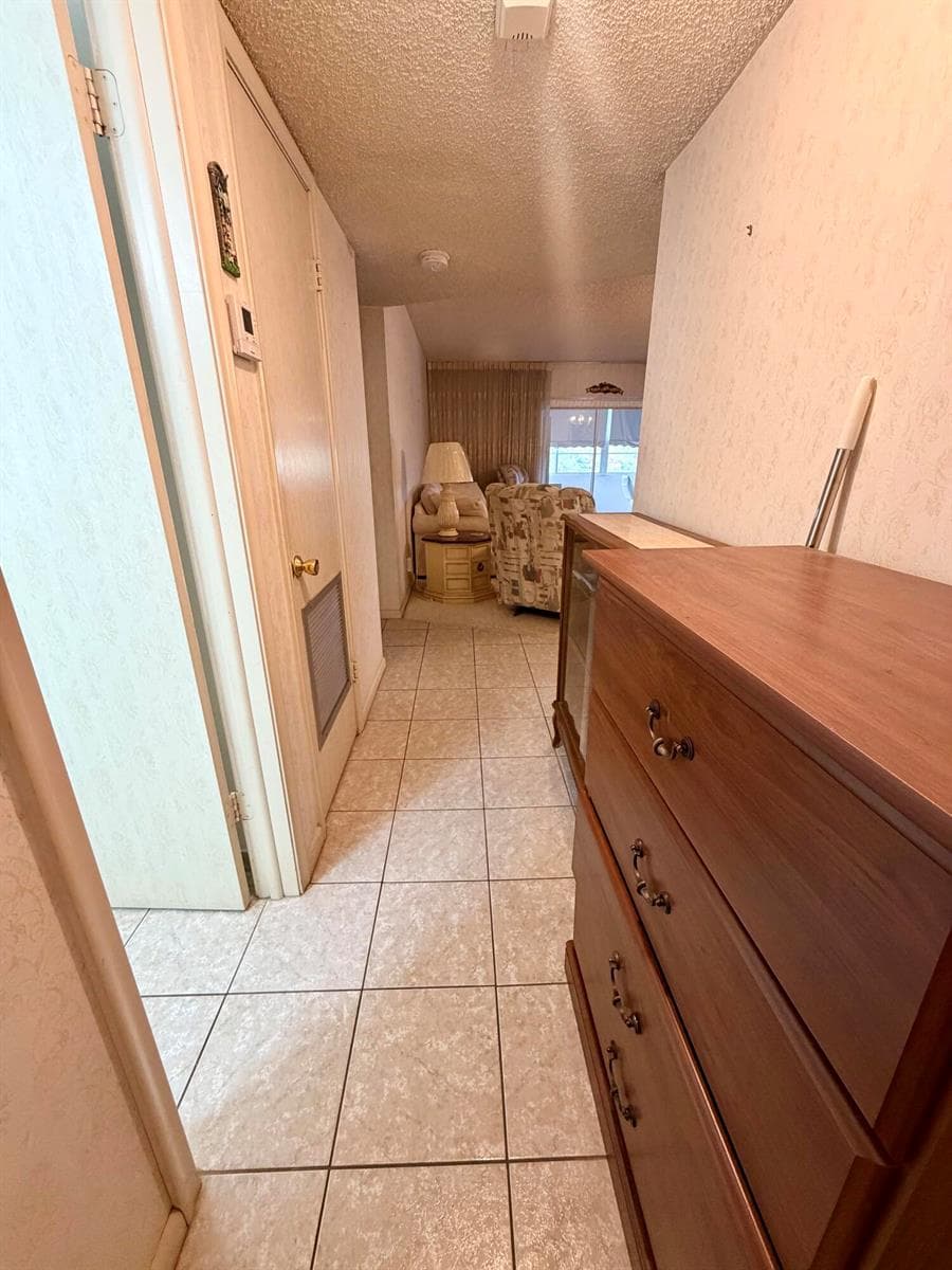4740 NW 21st Street # 311, Lauderhill, FL 33313