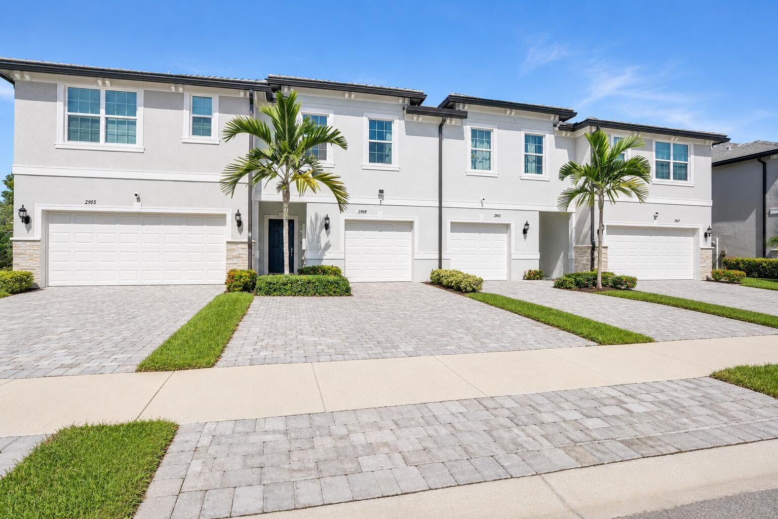 2909 OLIVIA Avenue, Lauderdale Lakes, FL 33311