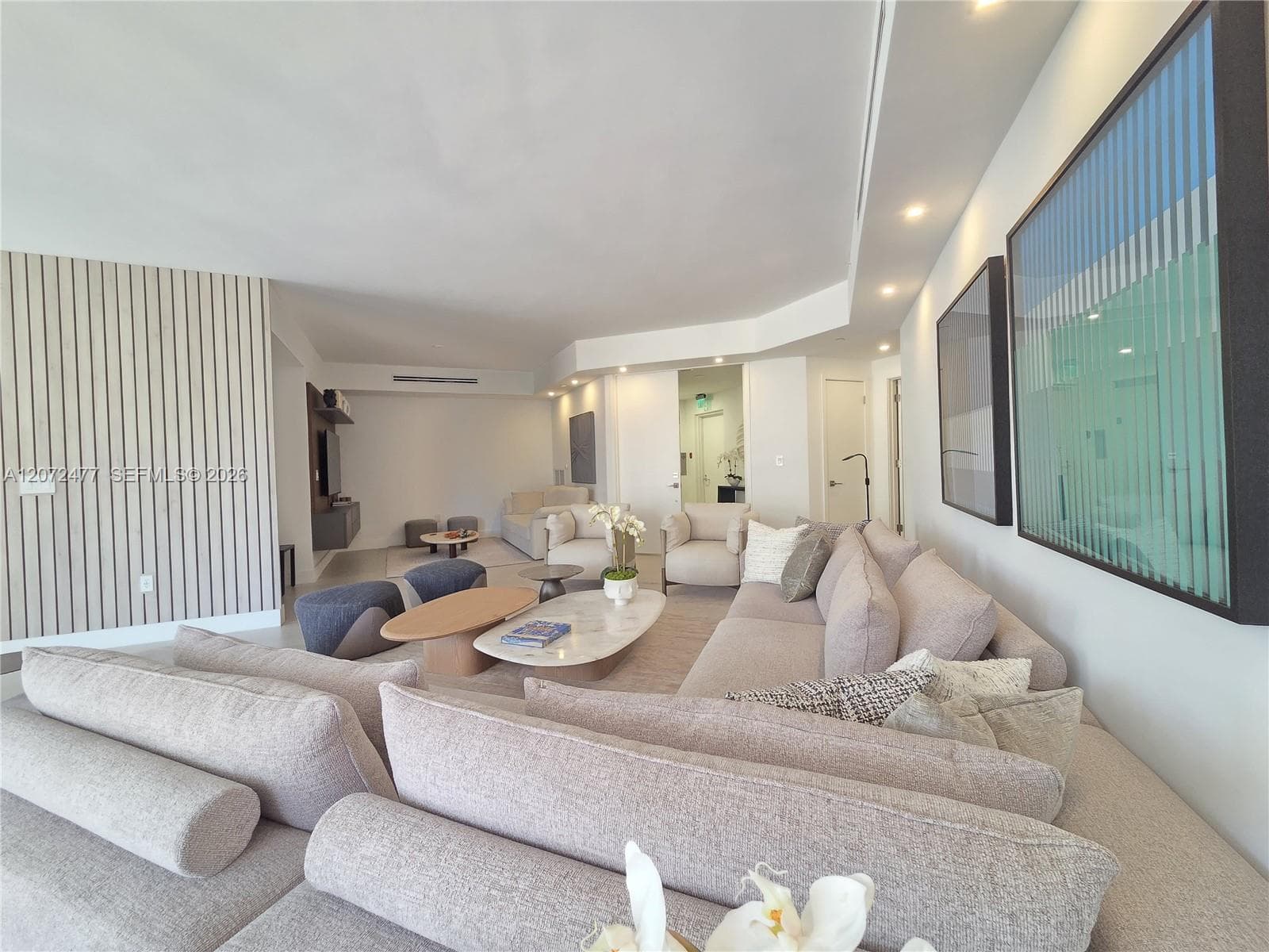 739 Crandon Blvd # 202, Key Biscayne, FL 33149