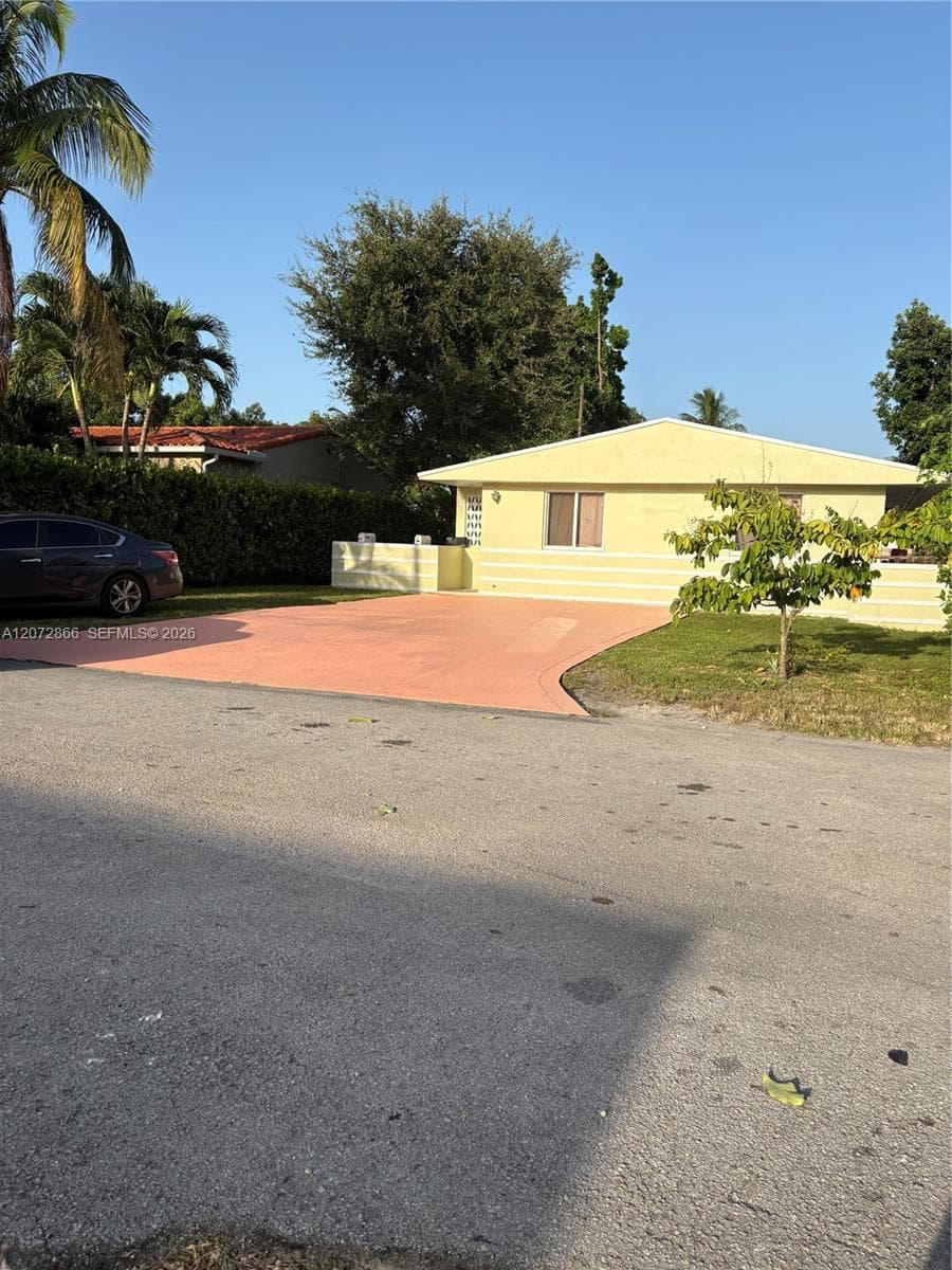 10831 NE 2nd Ct, Miami, FL 33161