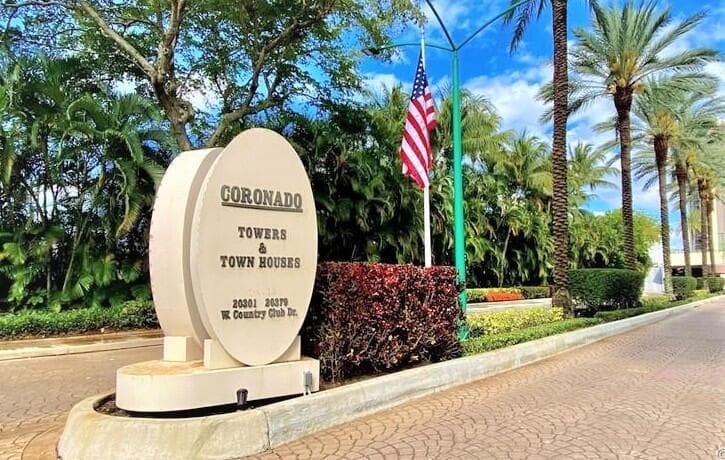 20335 W COUNTRY CLUB Drive # 2408, Aventura, FL 33180