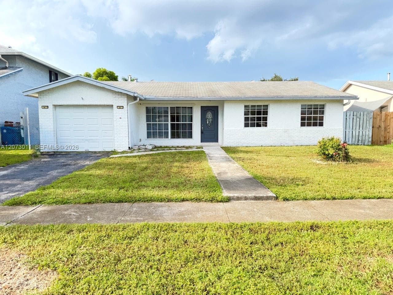 11641 NW 42nd St, Sunrise, FL 33323