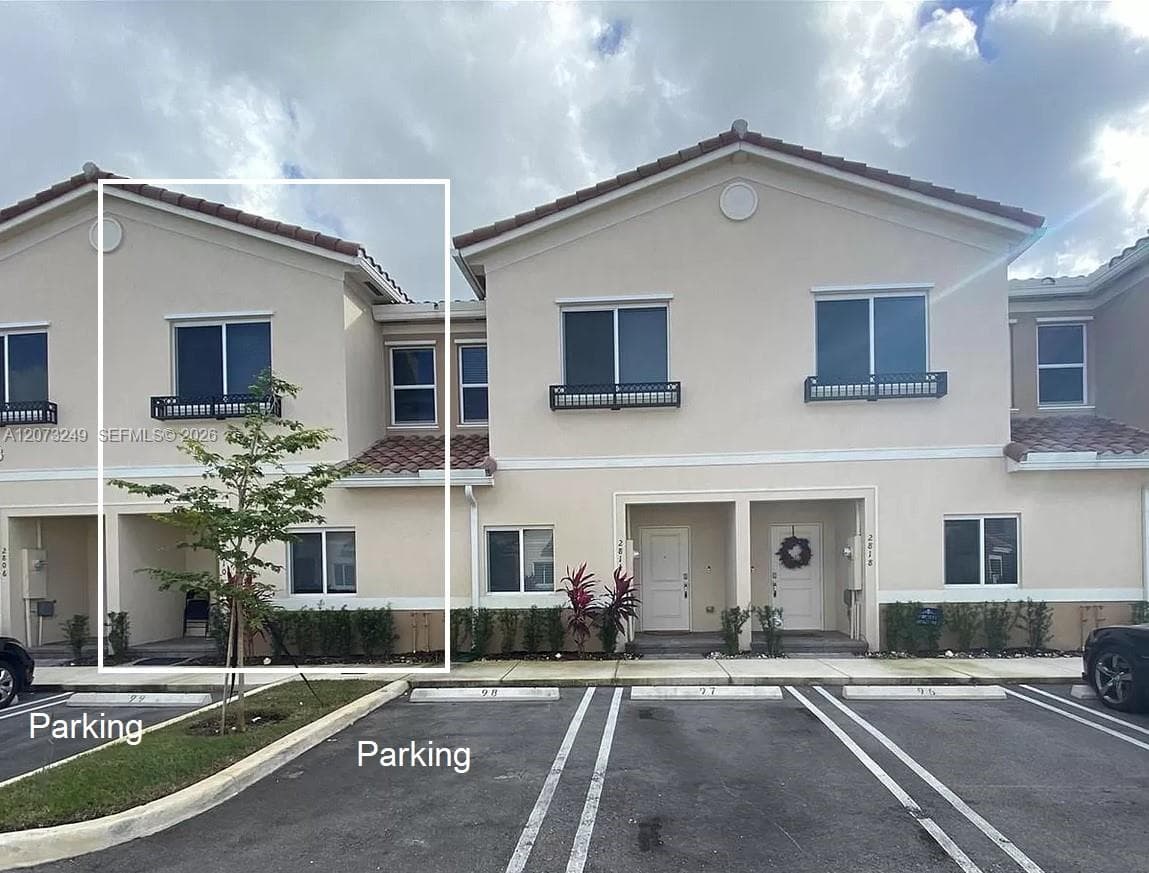 2810 NW 181st St, Miami Gardens, FL 33056