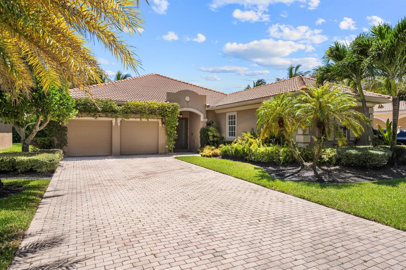 167 Via Veracruz, Jupiter, FL 33458