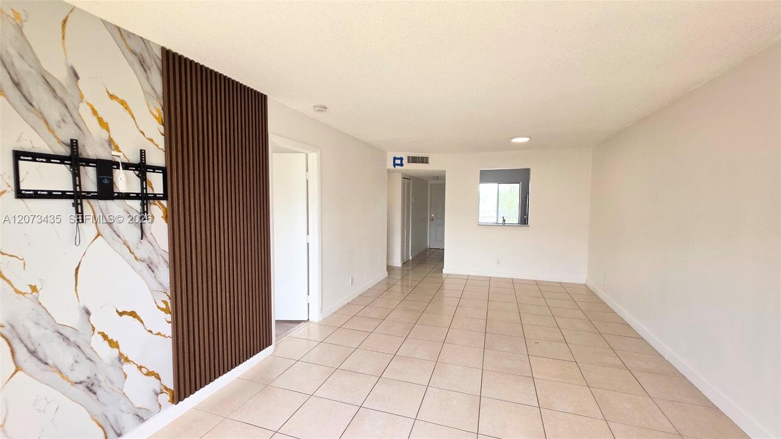 8620 N Sherman Cir # 306, Miramar, FL 33025