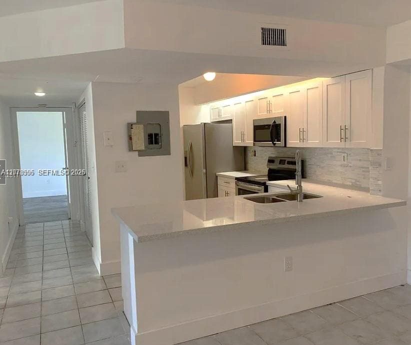 8670 SW 212th St # 105, Cutler Bay, FL 33189