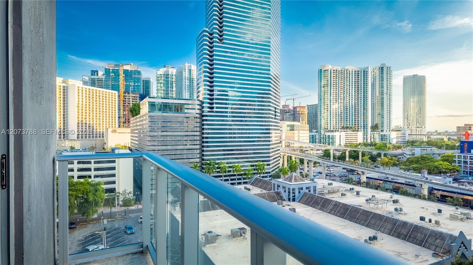 151 SE 1st St # 811, Miami, FL 33131