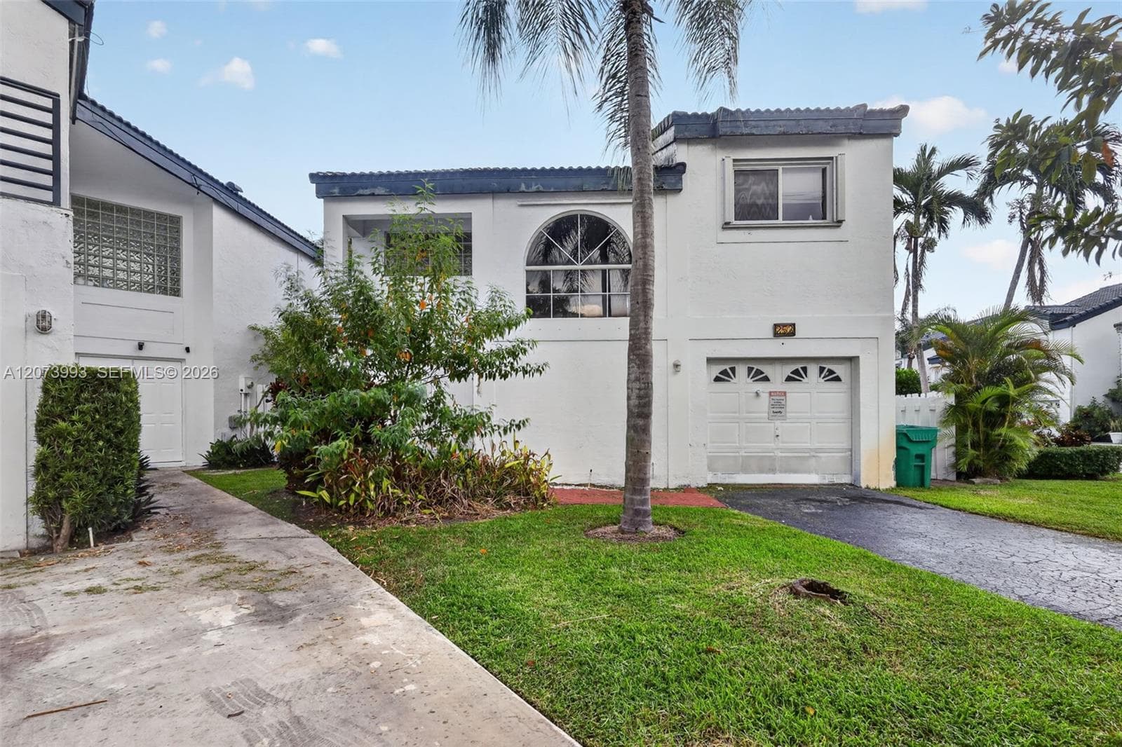 253 NE 211th Ter, Miami, FL 33179