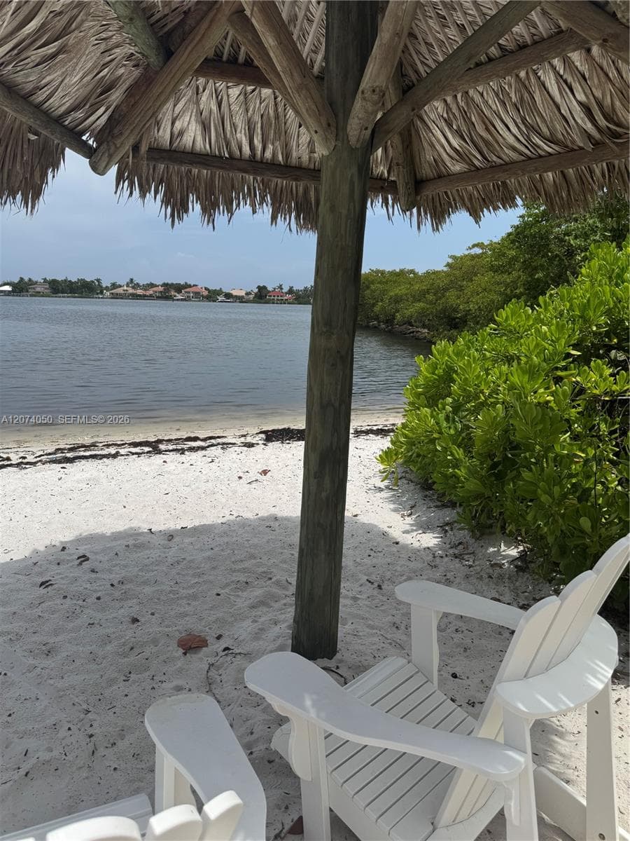 800 Scotia Dr # 103, Hypoluxo, FL 33462