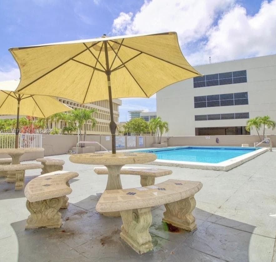 6580 Santona St, Coral Gables, FL 33146