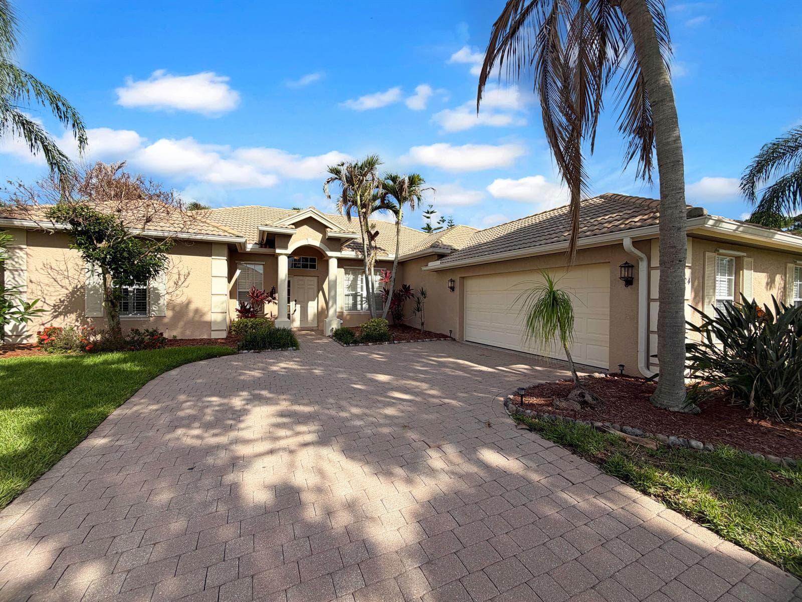 424 Dover, Port St. Lucie, FL 34983