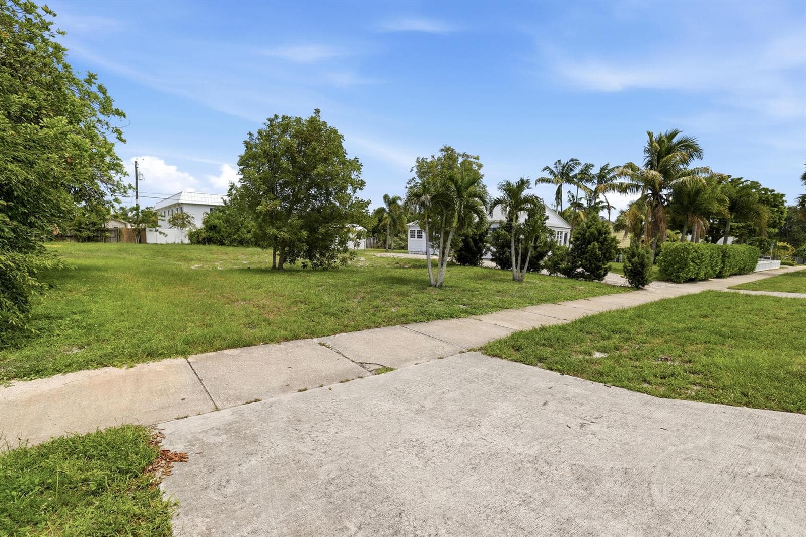 233 S SWINTON Avenue, Delray Beach, FL 33444