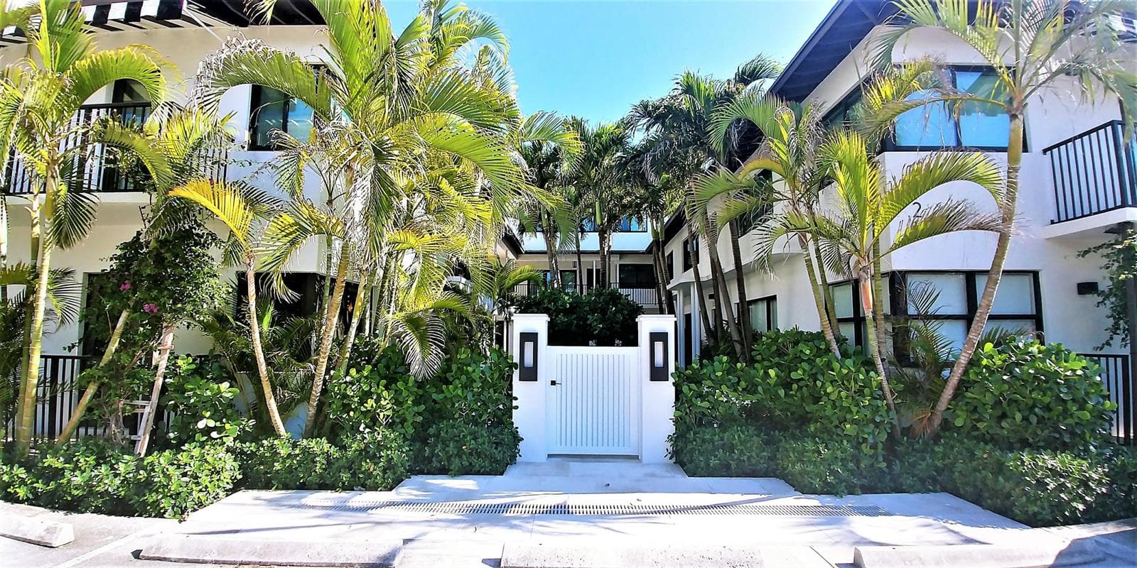 122 PERUVIAN Avenue # 0141, Palm Beach, FL 33480