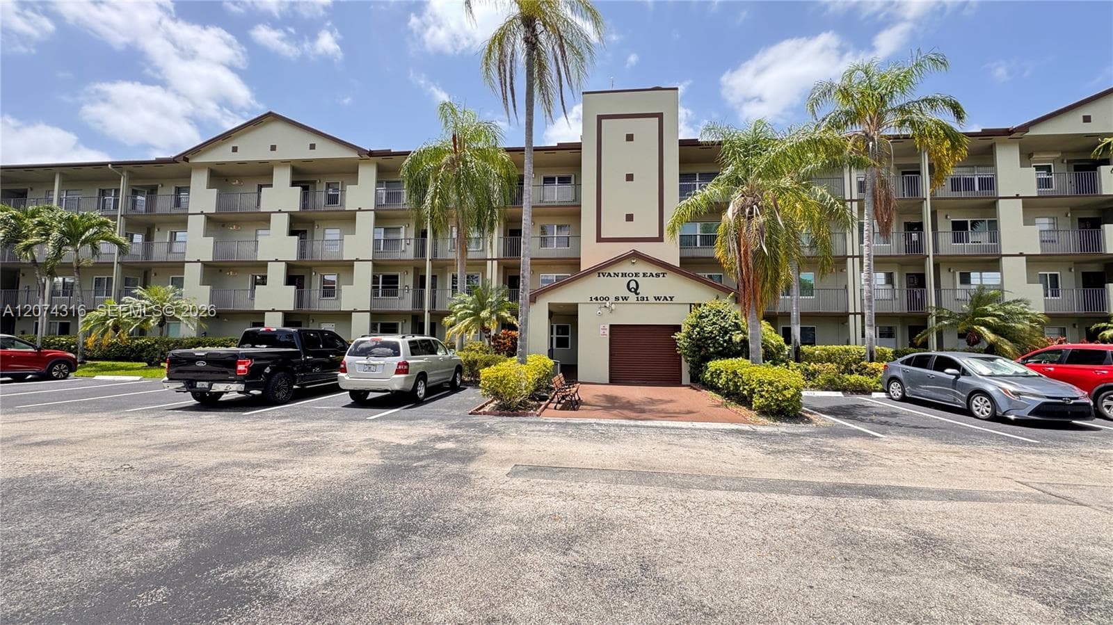 1400 SW 131st Way # 305Q, Pembroke Pines, FL 33027