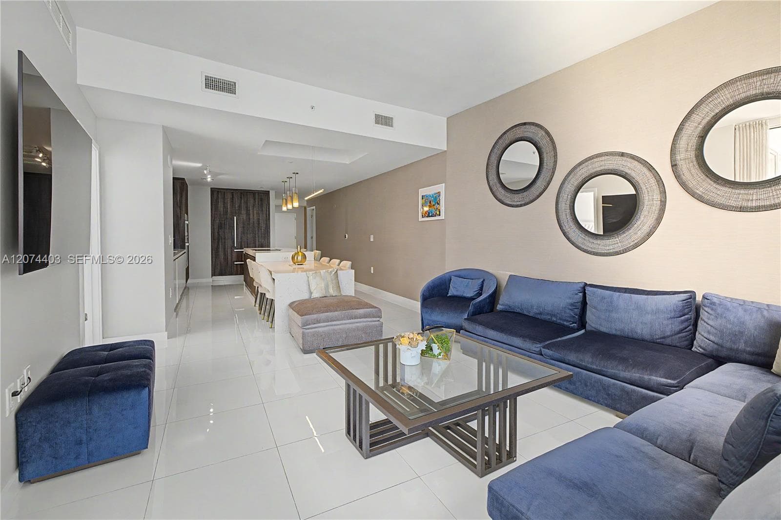 851 NE 1st Ave # 3301, Miami, FL 33132