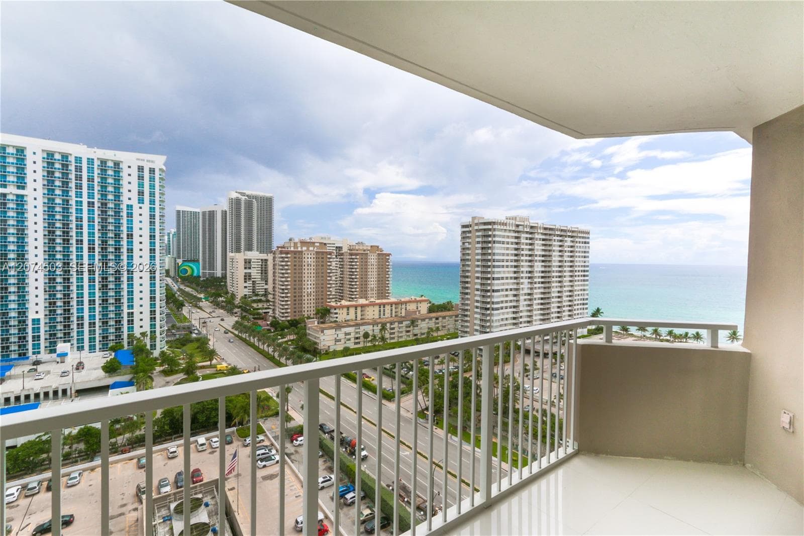 1985 S Ocean Dr # 17K, Hallandale Beach, FL 33009