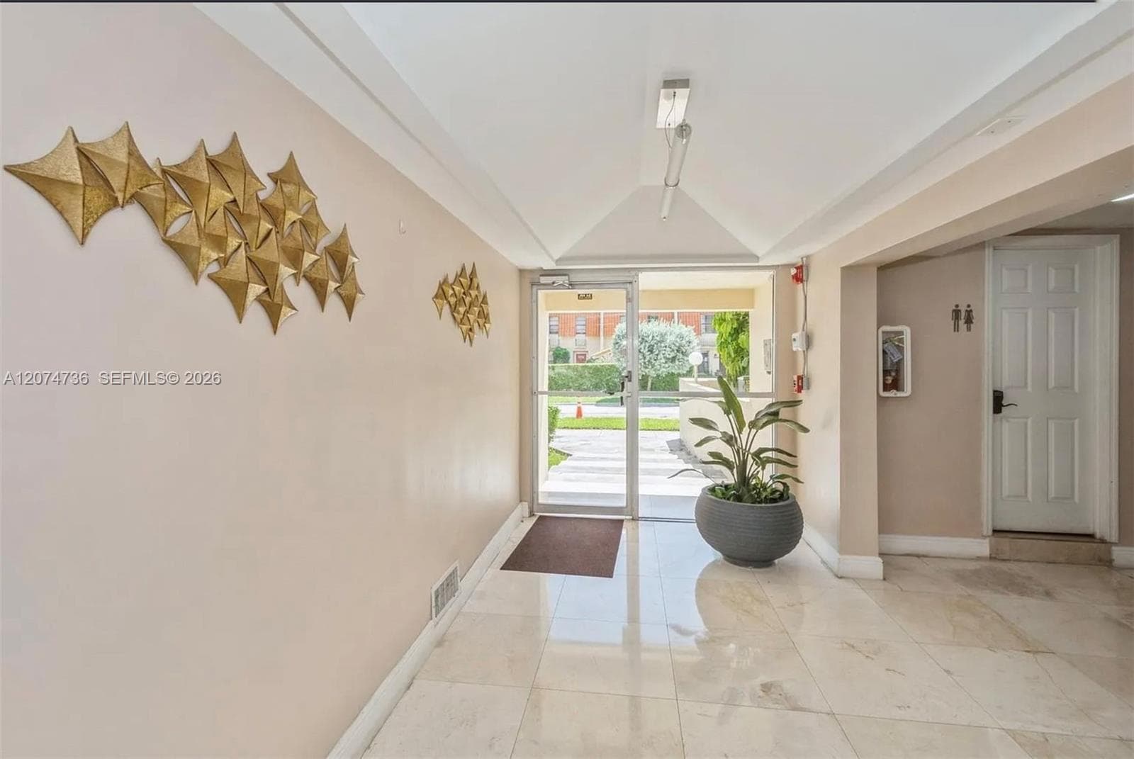 3545 NE 167th St # 507, North Miami Beach, FL 33160
