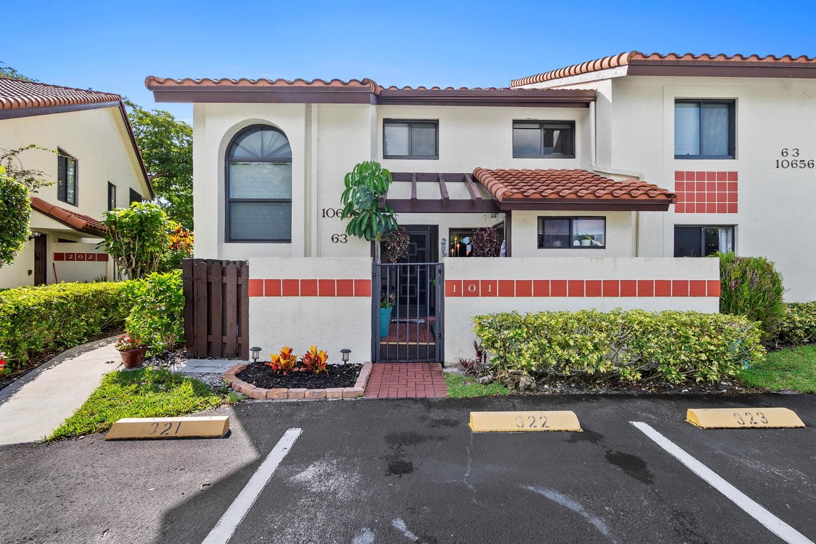 10656 Tropic Palm Avenue # 101, Boynton Beach, FL 33437