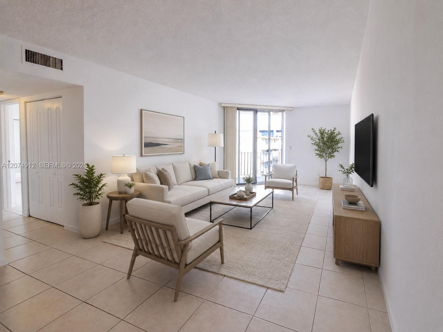 1750 W 46th St # 521, Hialeah, FL 33012