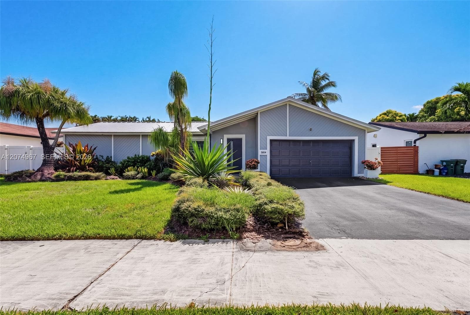 5804 SW 116th Ave, Cooper City, FL 33330