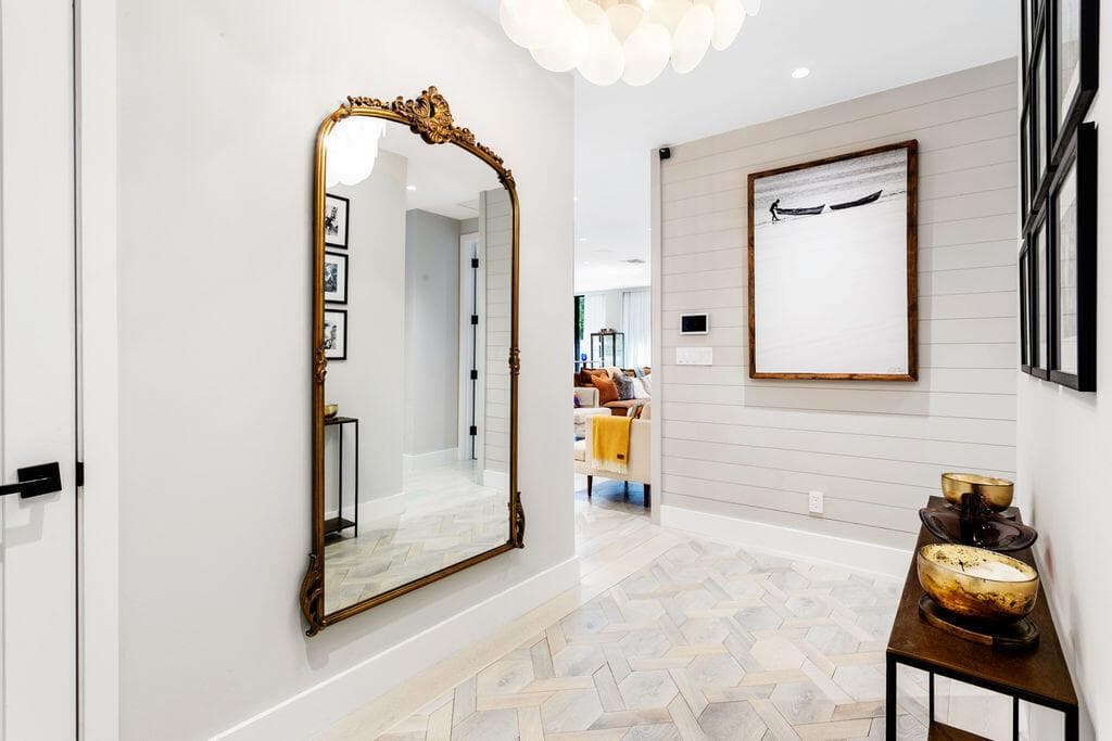 401 WORTH Avenue # 2020, Palm Beach, FL 33480