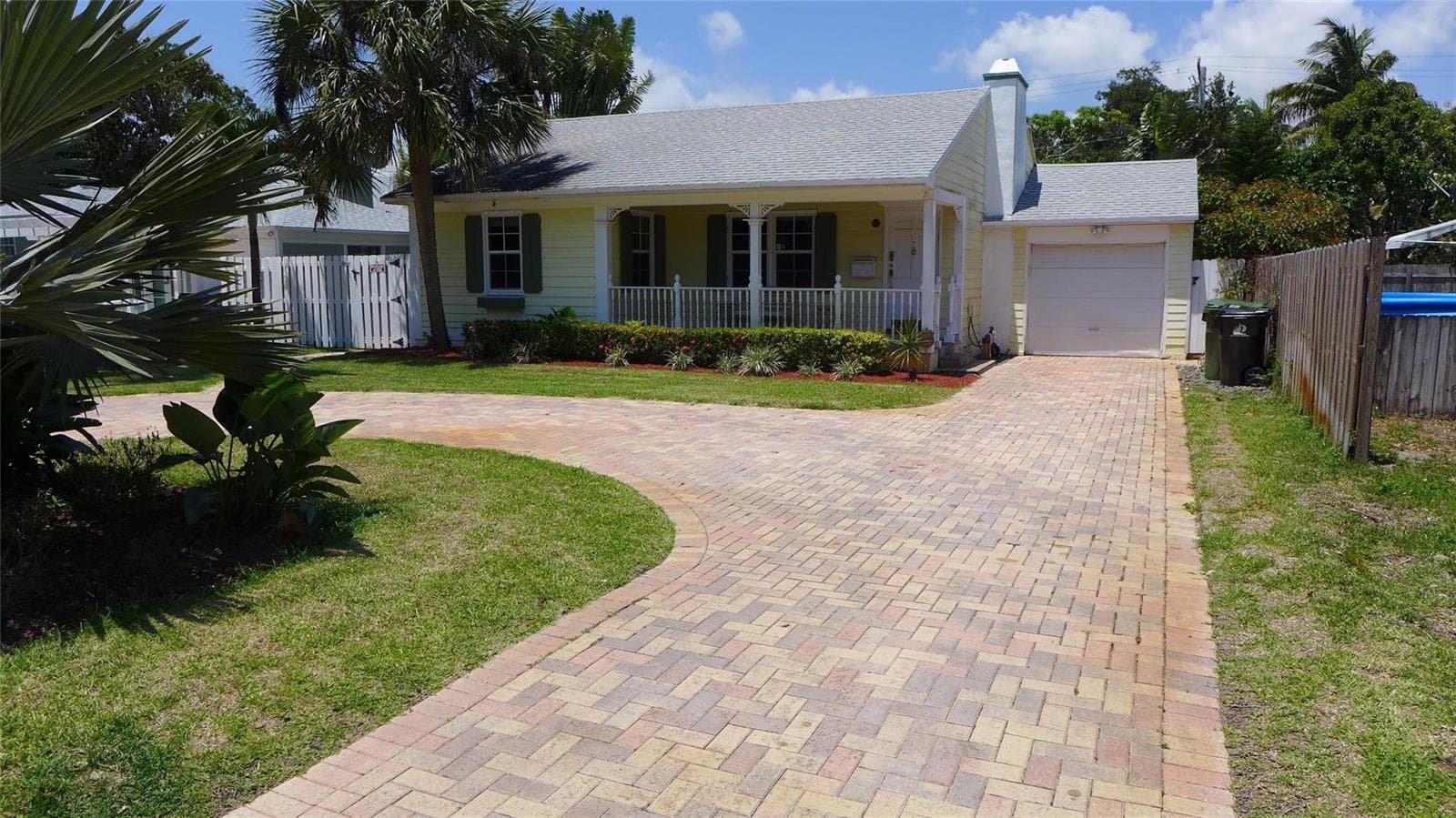 405 NE 12th Avenue, Fort Lauderdale, FL 33301