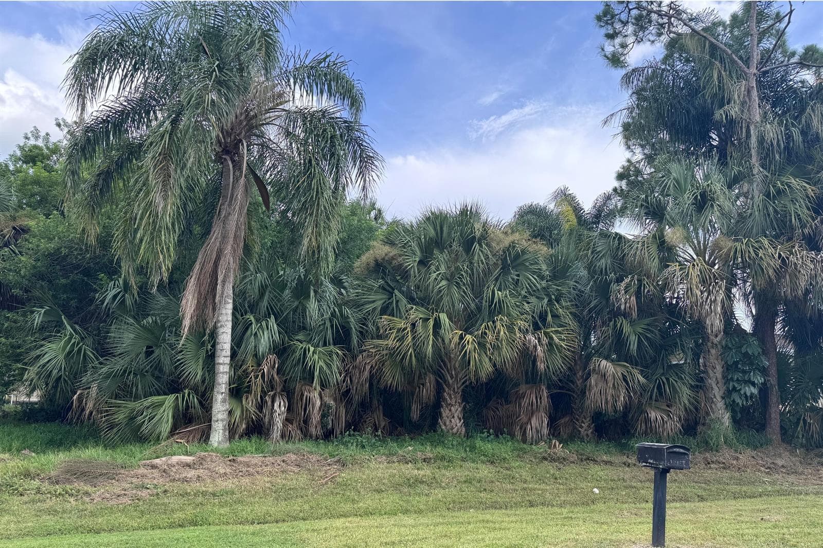 908 SW BAY STATE Road, Port St. Lucie, FL 34953