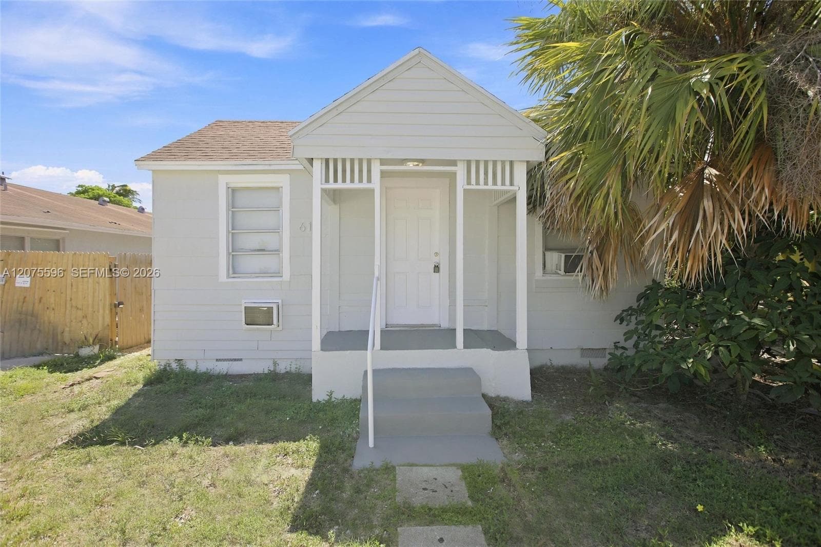 611 N Broadway, Lantana, FL 33462