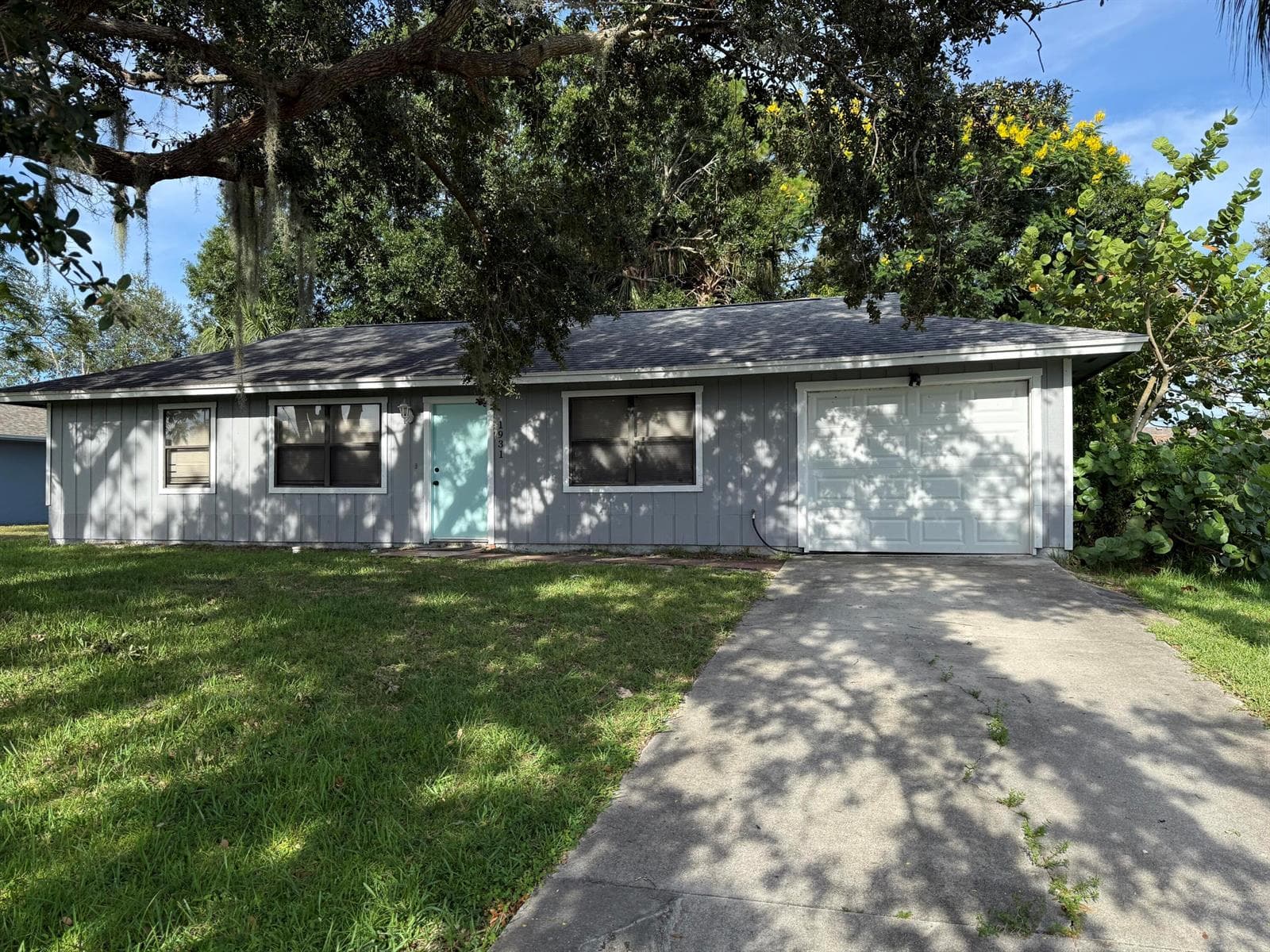 1931 SW Beekman Street, Port St. Lucie, FL 34953