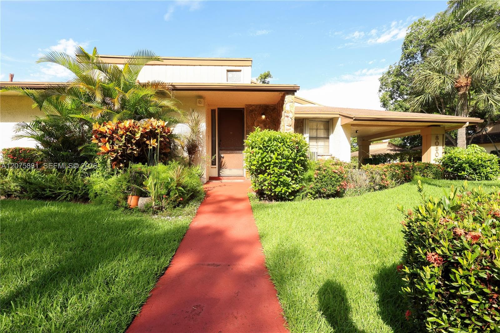 8050 Palmetto Palm Cir # 55, Tamarac, FL 33321