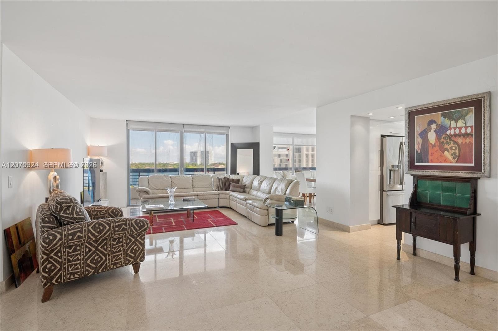 3500 Mystic Pointe Dr # 805, Aventura, FL 33180