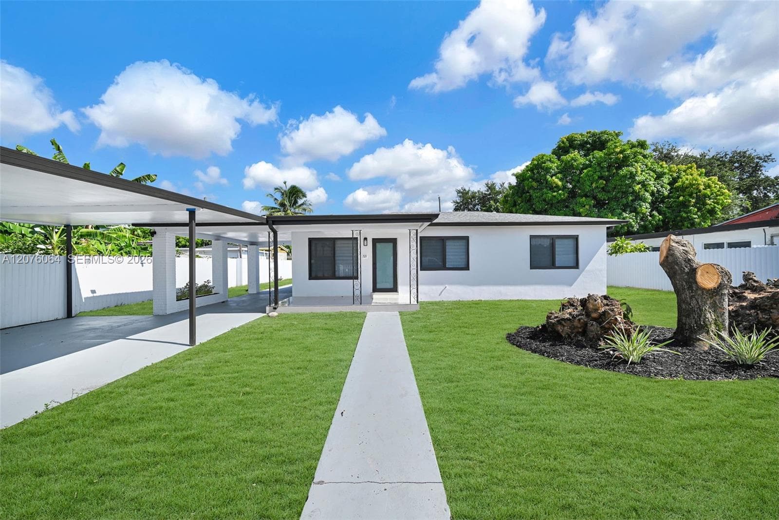 721 Atlantic Ave, Opa-Locka, FL 33054